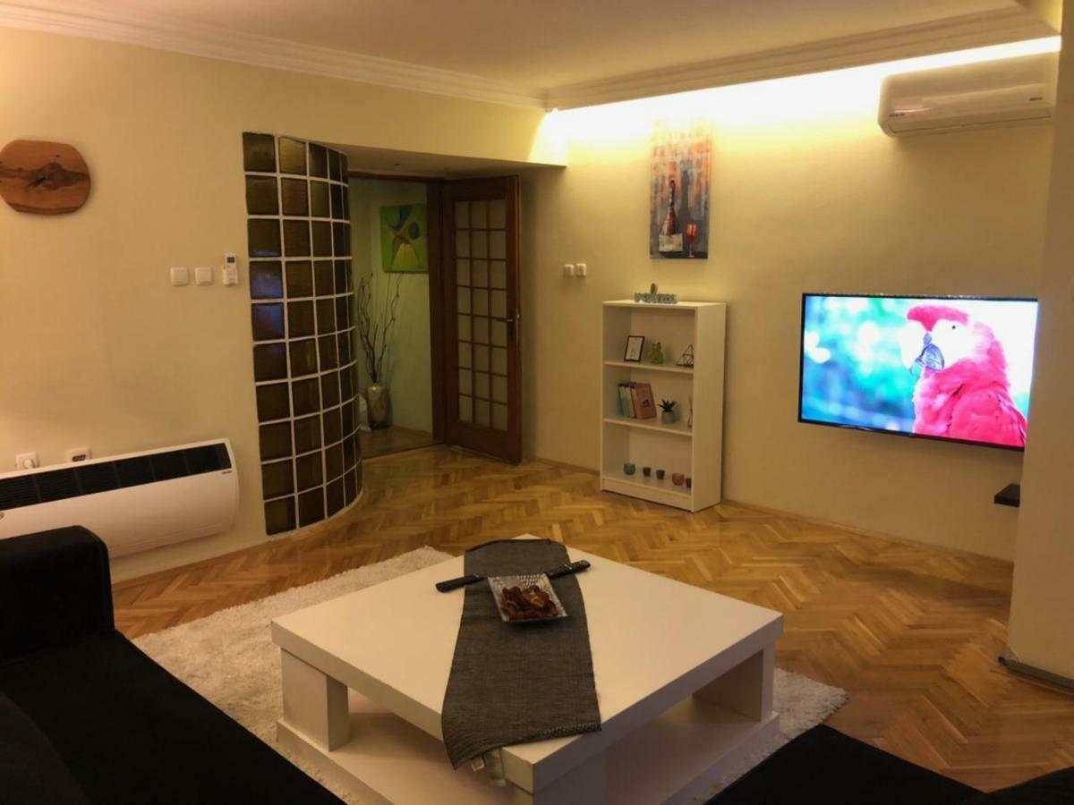 Central Apartment With City View Prizren Exterior photo